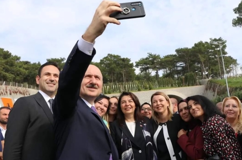 Karaismailoğlu; “Mega projelere imza attık”