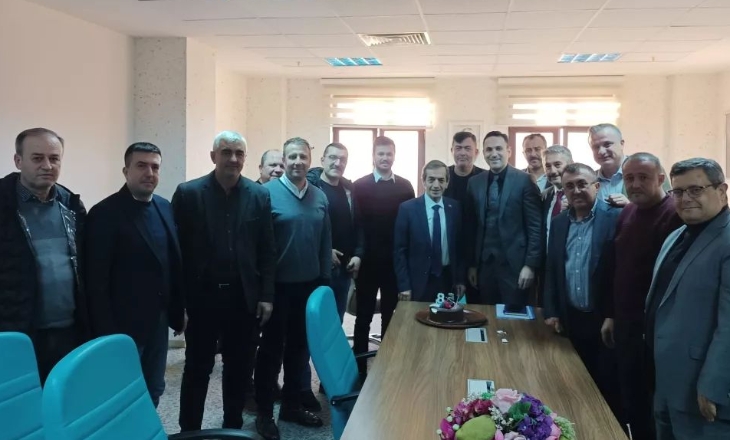 Önder’e doğum günü sürprizi 