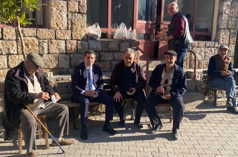 Kaymakam Eker Ahmetçe Köyü’ndeydi 